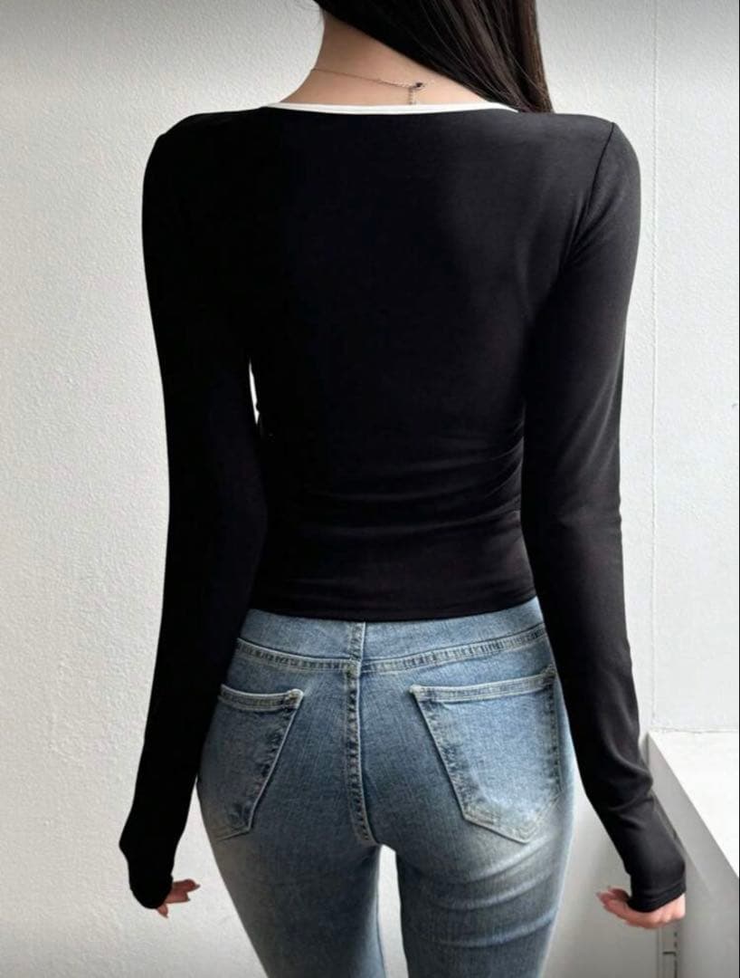 shein DAZY カジュアル 長袖 Vネック Tシャツ — image 2