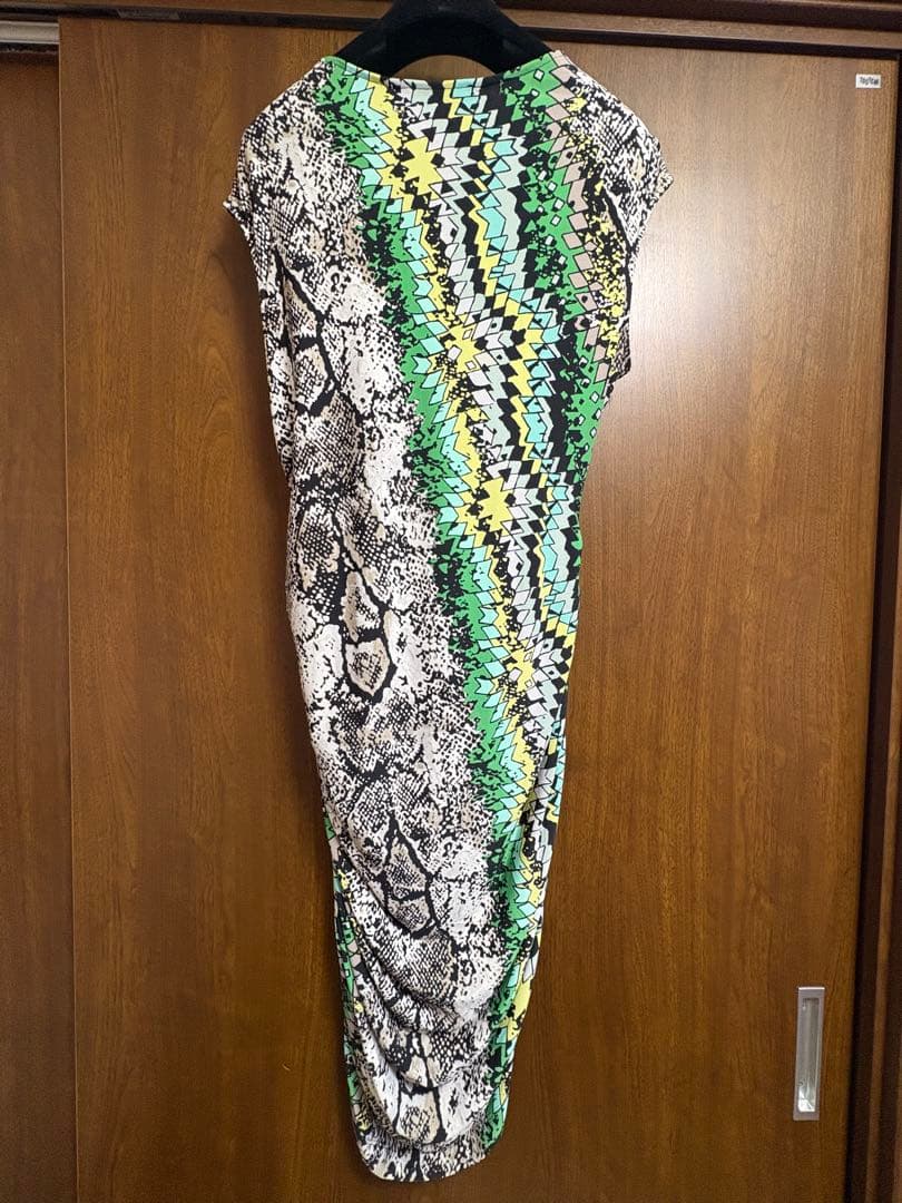 BCBGMAXAZRIA ノースリーブドレス M — image 3