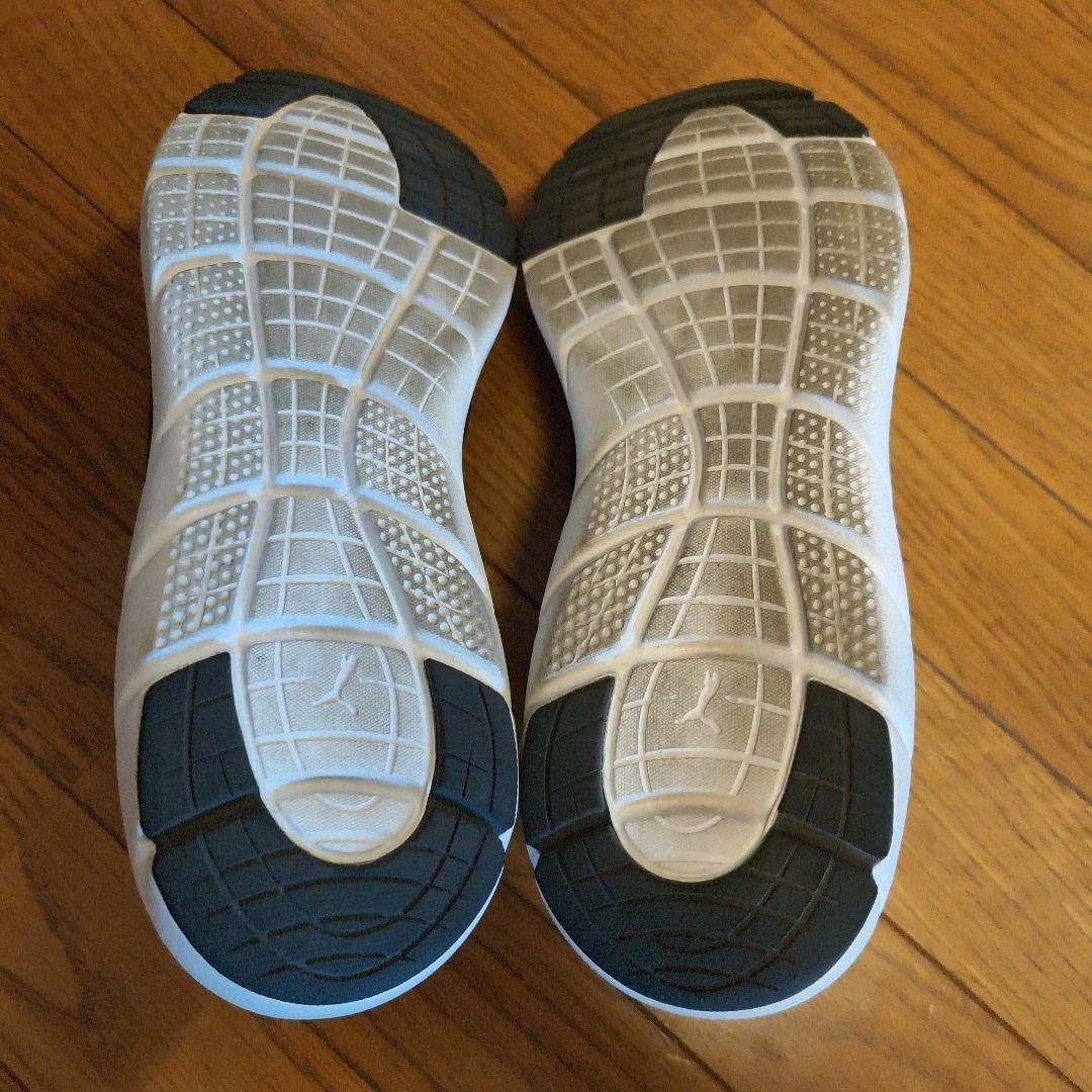 PUMA SOFTRIDE スニーカー ブラック 27cm — image 4