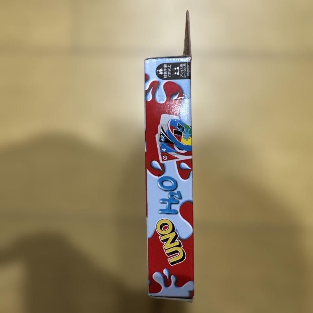 UNO H2O カードゲーム テープは剥がしたが、内側の封筒は開けていない — image 3
