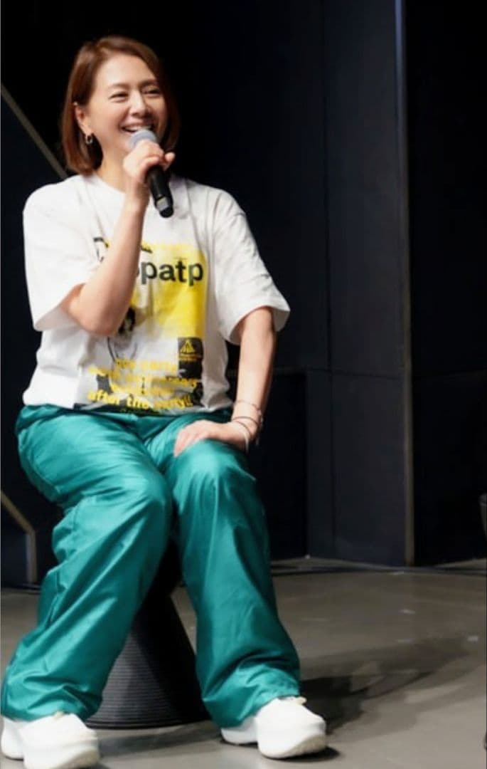 【東京タワー限定】小泉今日子 さん着用 40周年 記念 Tシャツ — image 3