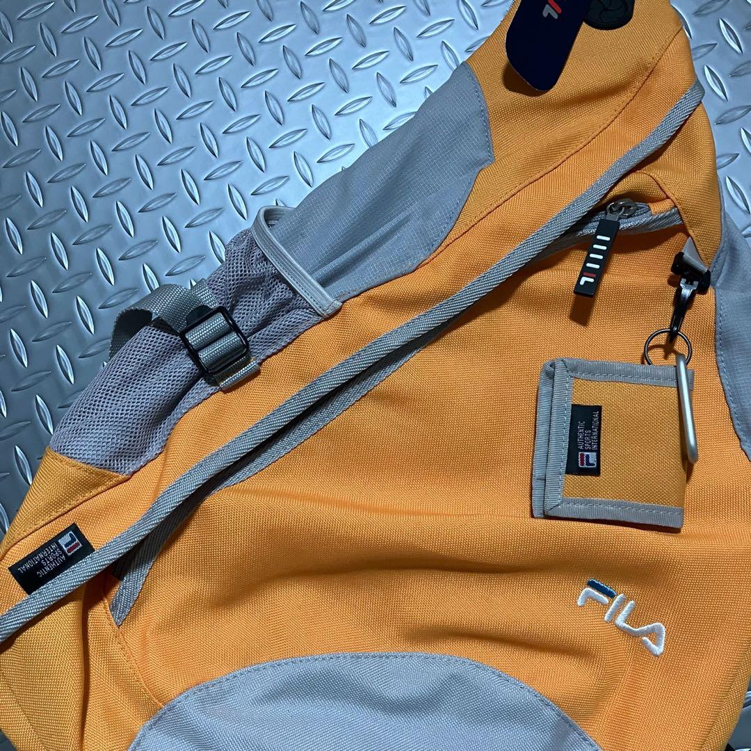 新品y2k FILAボディバッグスリングバッグワンショルダーバッグテック系90s — image 5