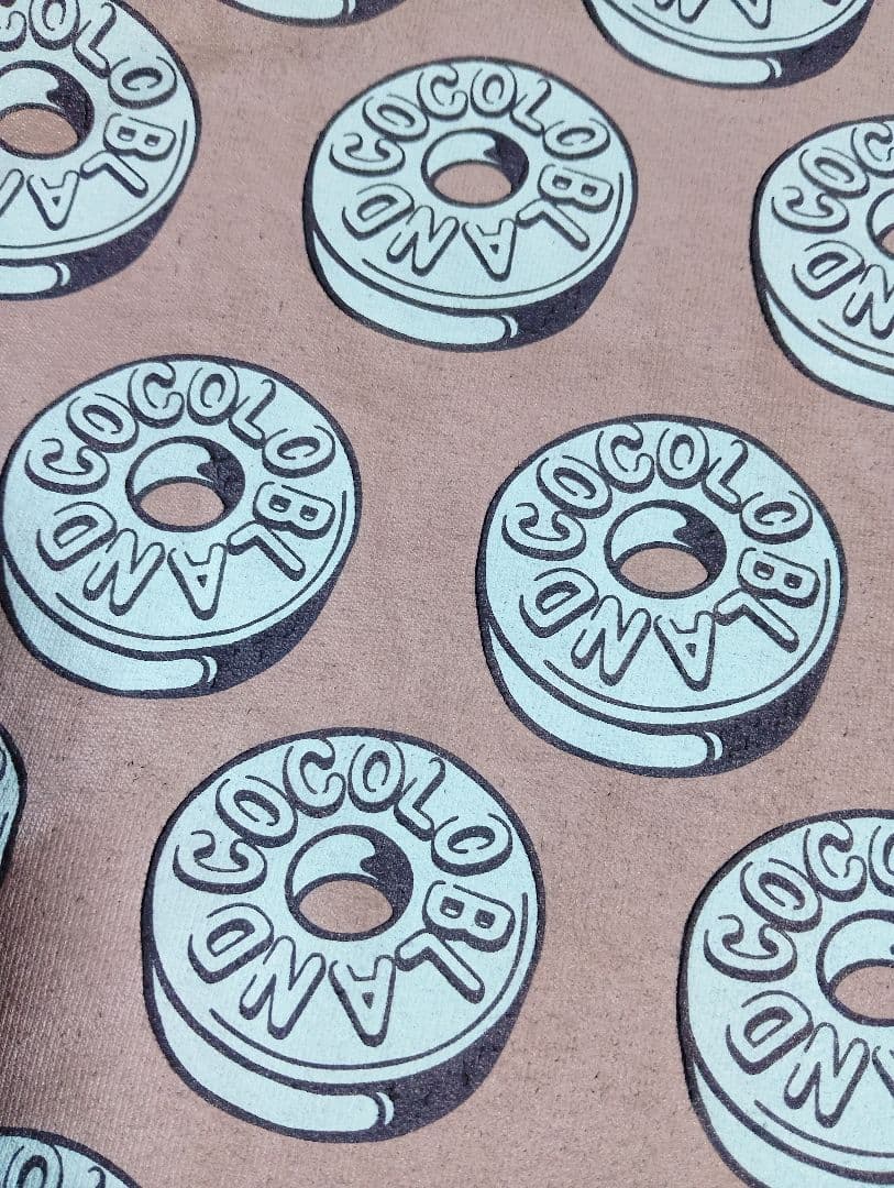 COCOLO BLAND ココロブランド tシャツ M ロゴ入り ドーナツ柄 — image 5