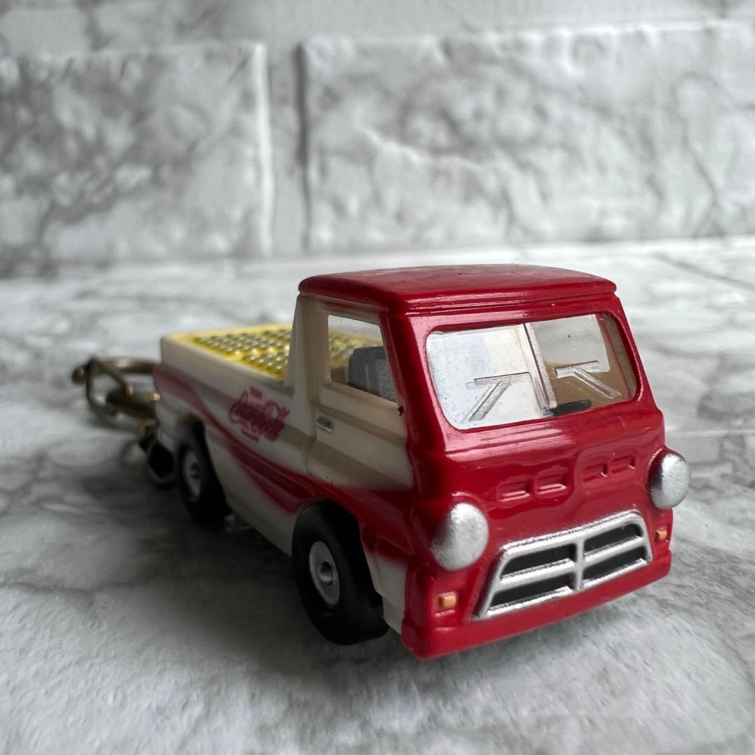 ダッジA100 コカコーラトラックキーホルダー　アメ車　レトロ　美品レア　大人気 — image 2