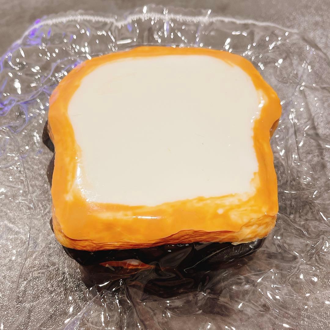 kikisquishy 氷バター XLサイズ 食パン チョコサンド — image 3