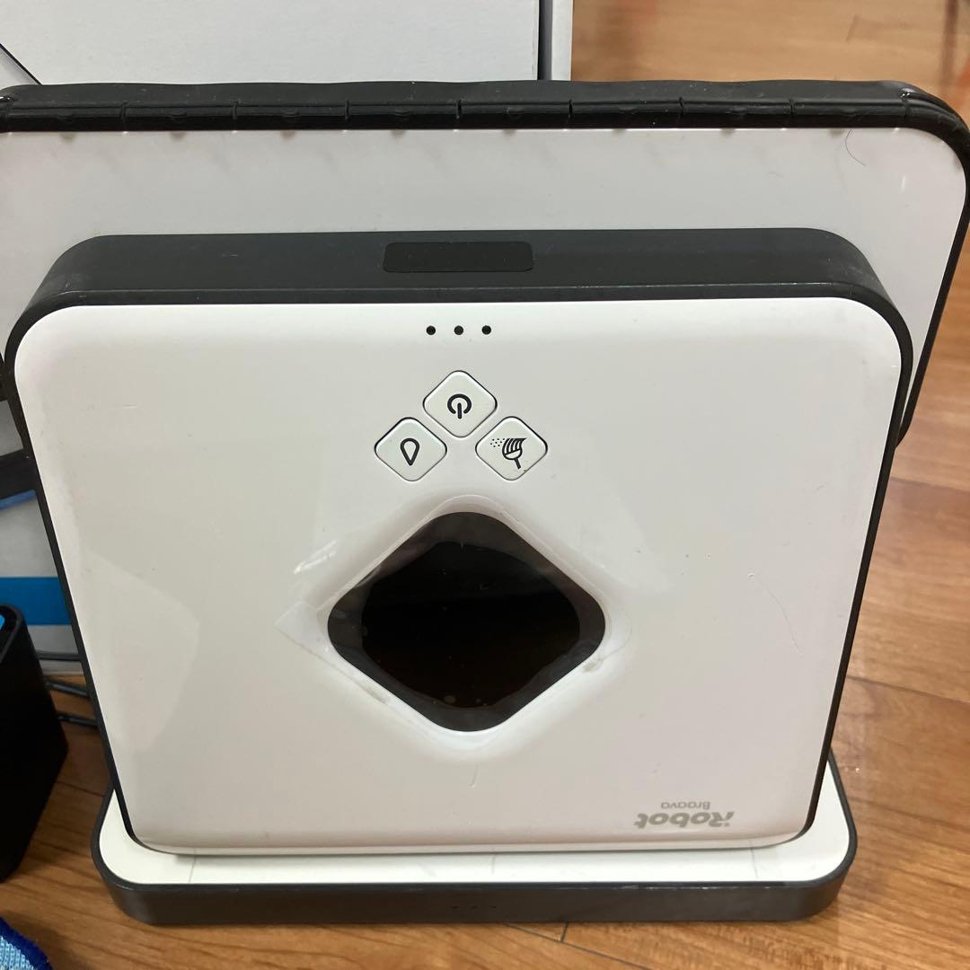 【早い者勝ち】iRobot Braava 床拭きロボット390j — image 3