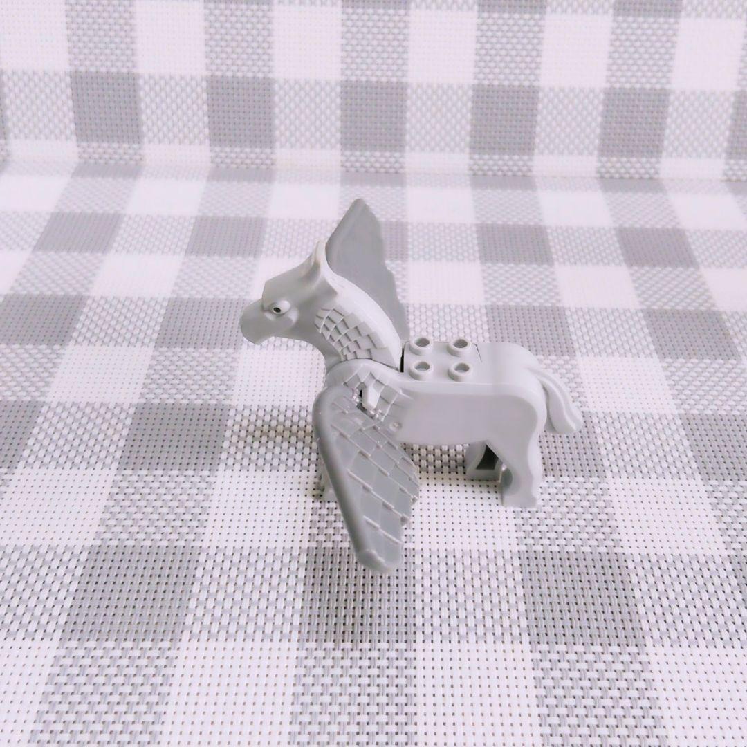 LEGO　ミニフィグ　正規品　ペガサス　ライトグレー — image 2