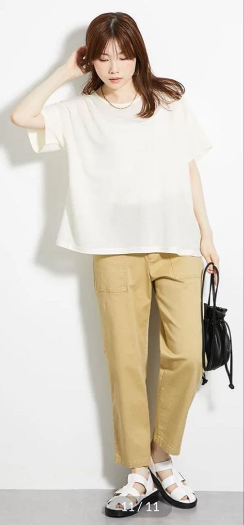 【新品未使用】Lugnoncure後ろタックプルオーバー （オフ） — image 2