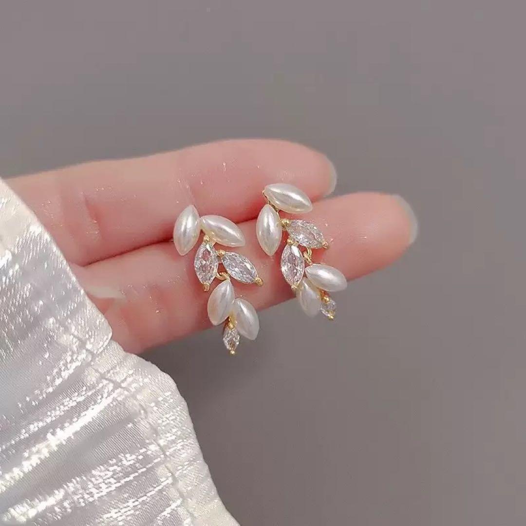 パールイヤリング リーフデザイン レディース アクセサリー 結婚式 前撮り — image 4