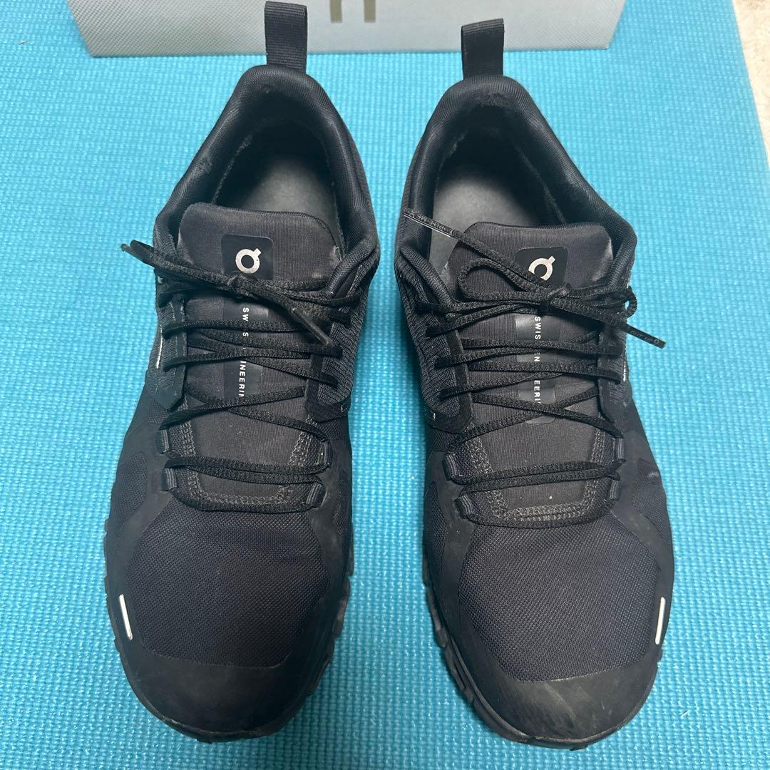 On Cloud 6 Waterproof Black 26.5cm — image 2