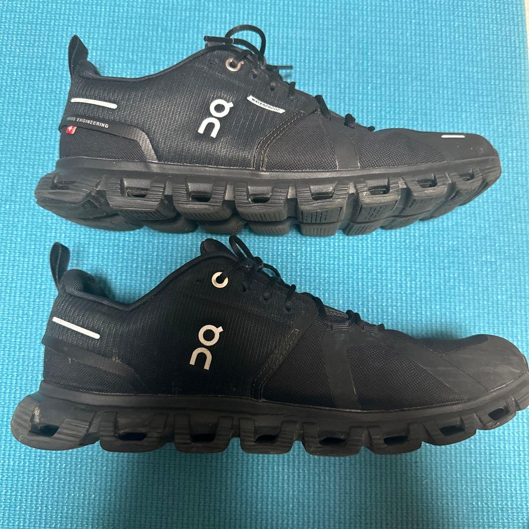 On Cloud 6 Waterproof Black 26.5cm — image 3