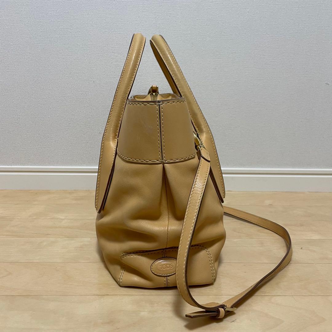 ■ TOD'S（トッズ） 良品 / レザー/ハンドバッグ/ ベージュ系 — image 3