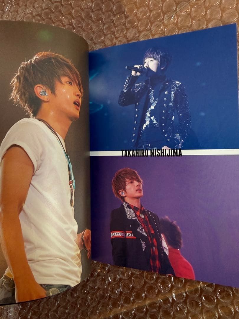 AAA 10th Anniversary Documentary 写真集 — image 2