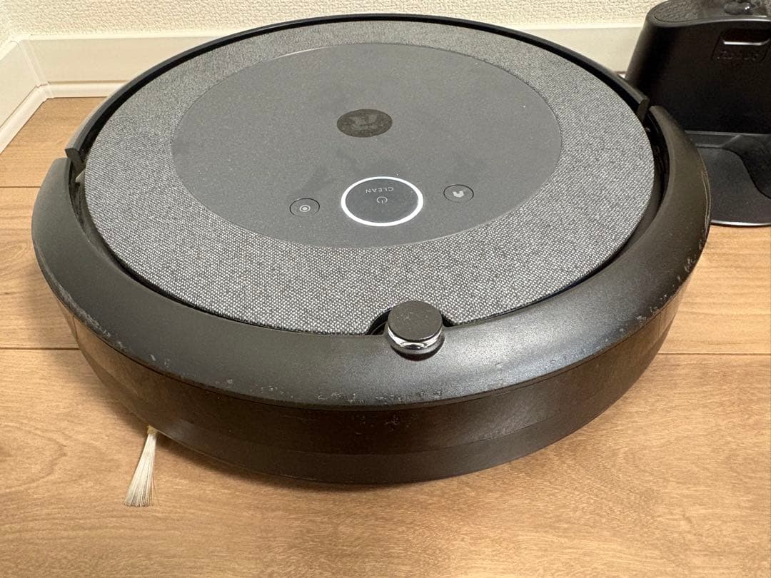 <mela.様専用> iRobot ルンバ　ロボット掃除機 i3 本体 — image 2