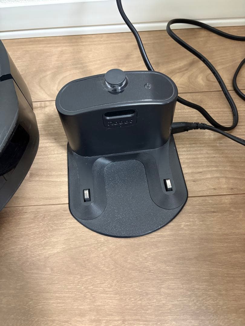 <mela.様専用> iRobot ルンバ　ロボット掃除機 i3 本体 — image 4