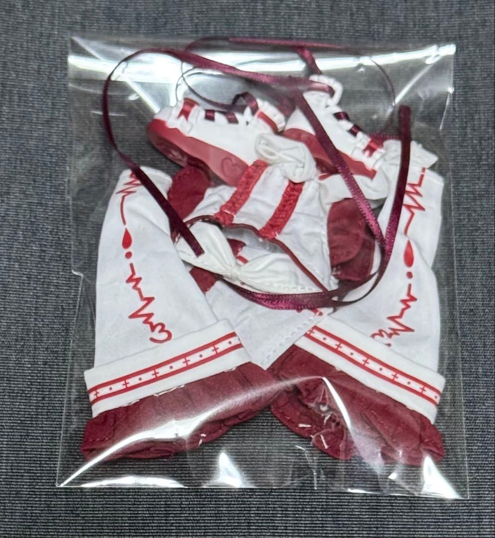 ペニーズワードローブ ときめきの瞬間 赤 欠品あり ドール服 アウトフィット — image 2