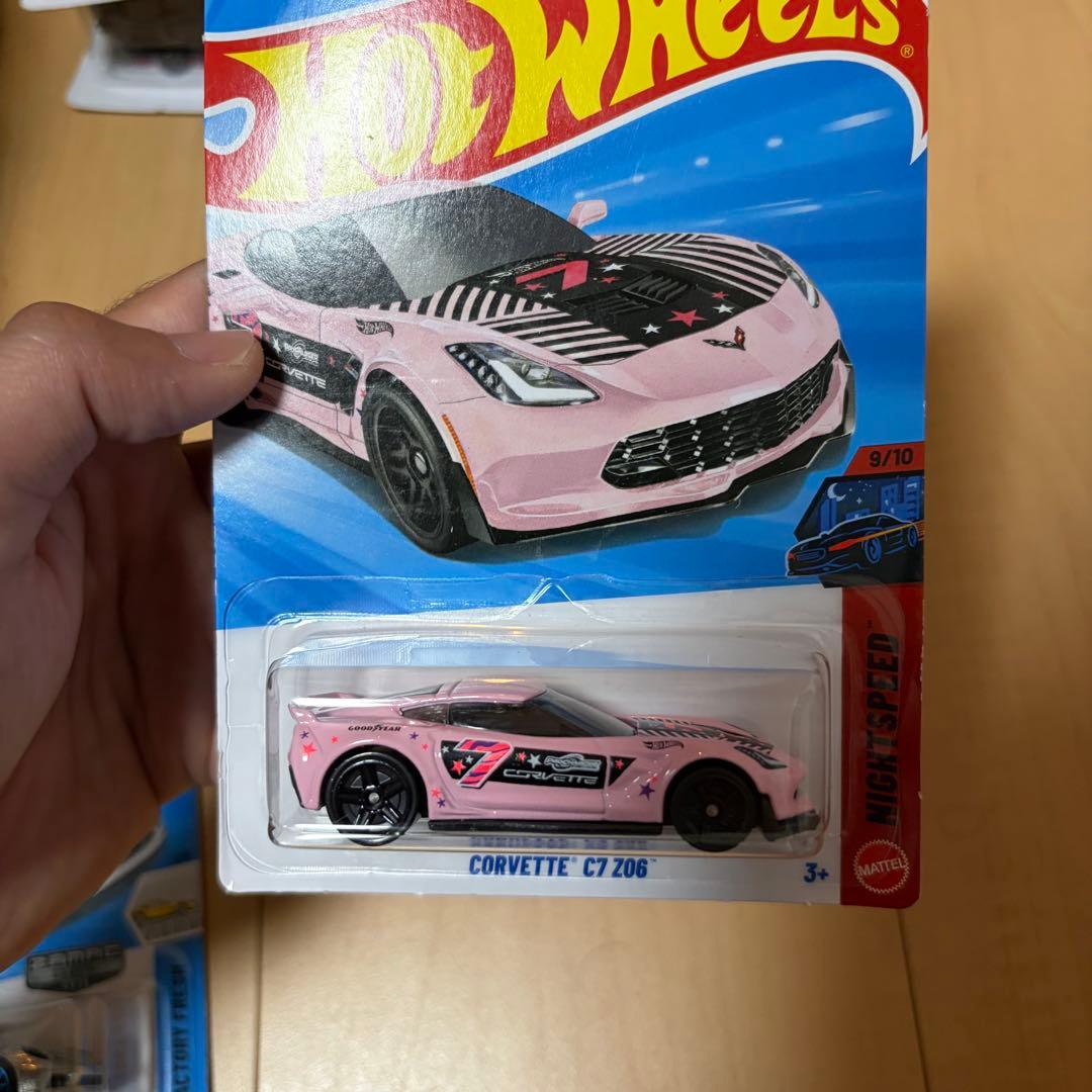 ホットウィール　コルベット　C7　Z06　ピンク　日本未入荷 — image 2