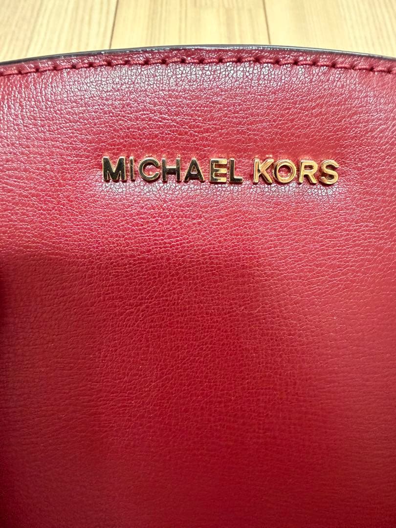 MICHAEL KORS バーガンディ ハンドバッグ — image 4