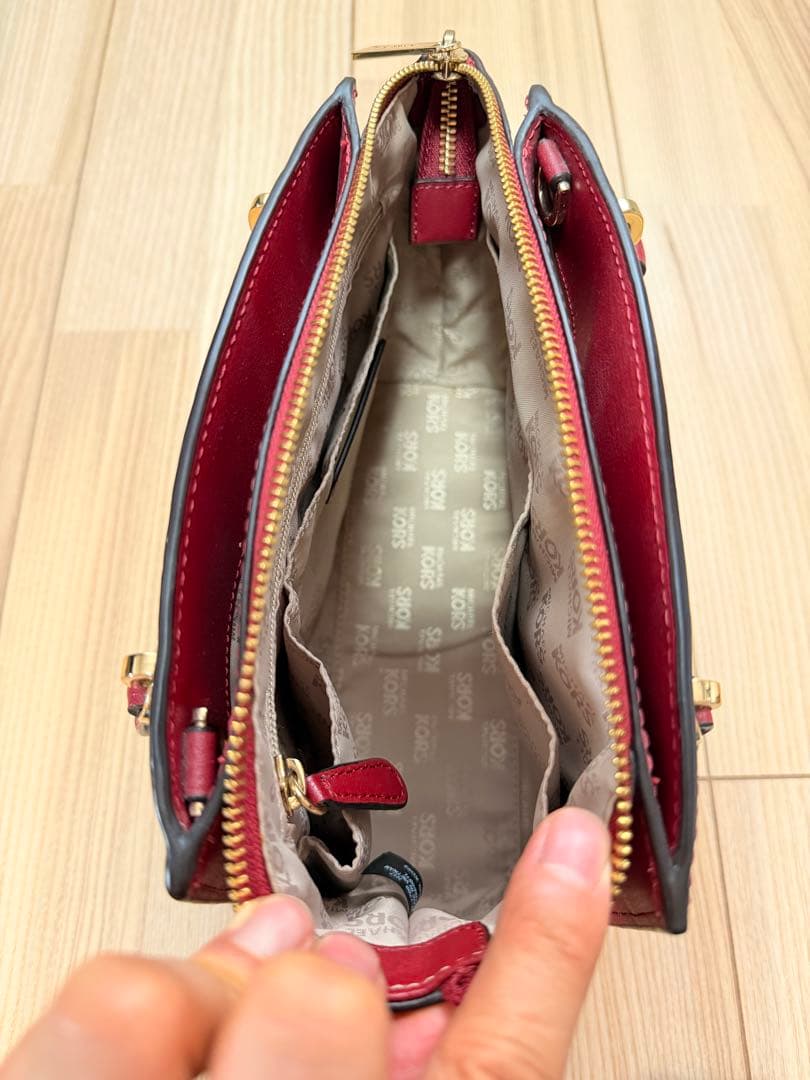 MICHAEL KORS バーガンディ ハンドバッグ — image 5