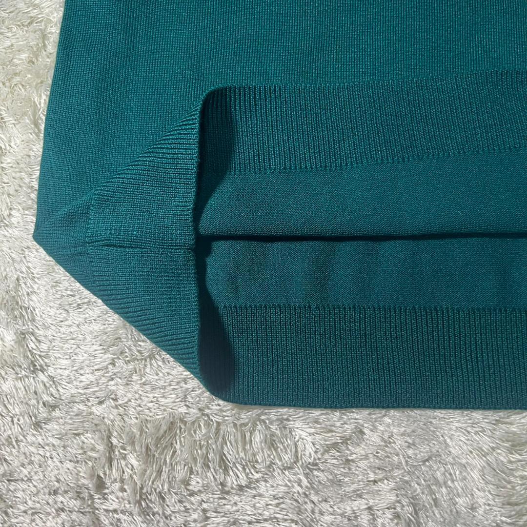 COMME CA ISM　セーター　Vネックニット グリーン 深緑 長袖　タグ付 — image 4
