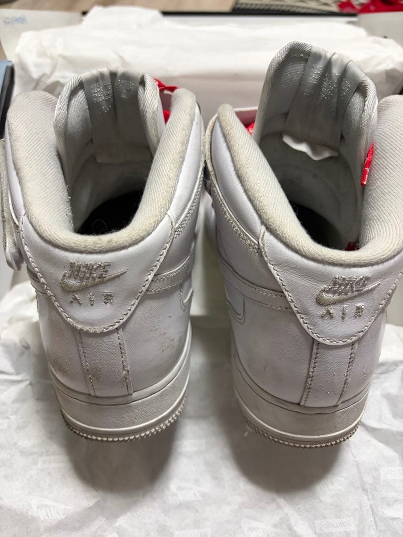 NIKE Supreme Air Force 1 Mid White — image 2