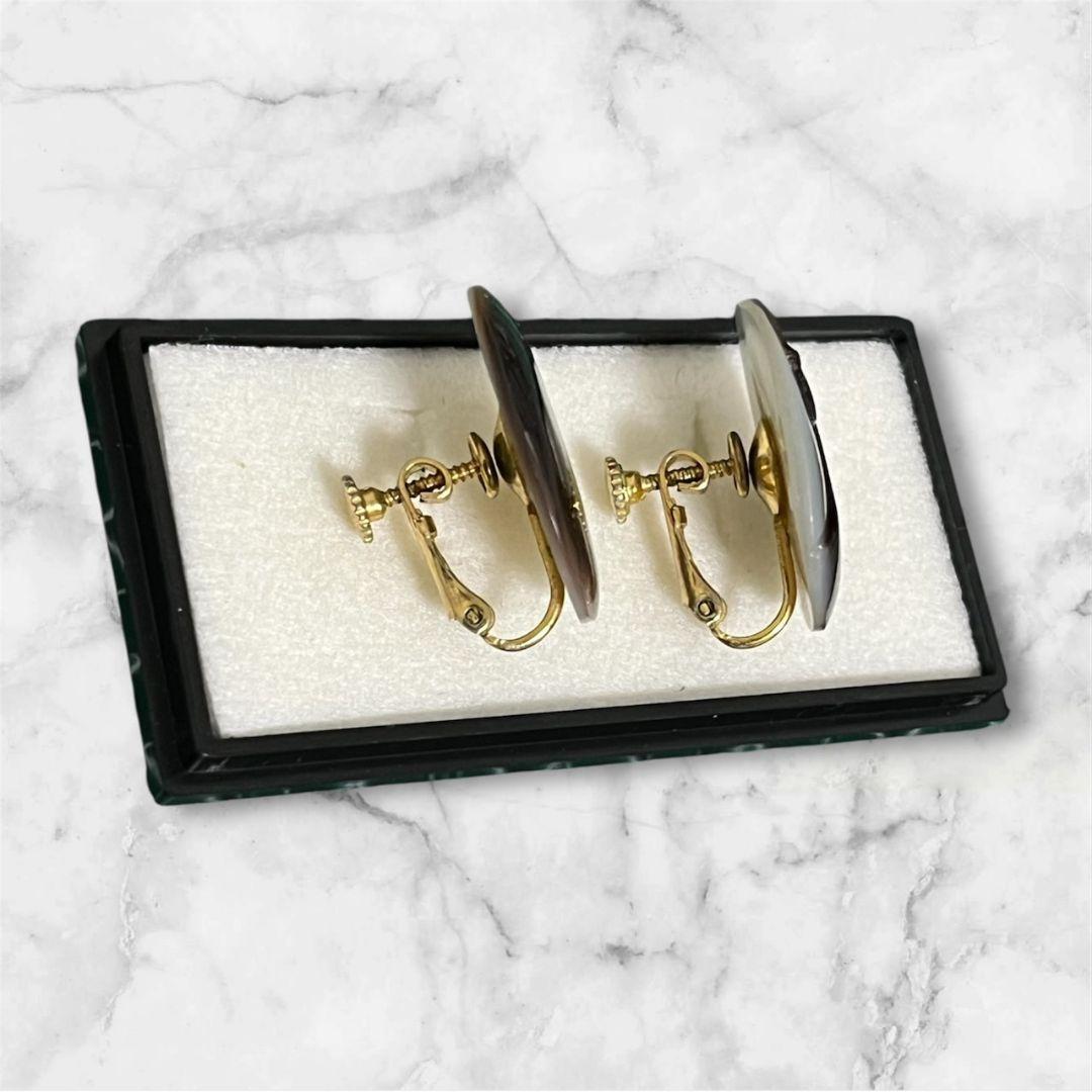 【美品】シェルイヤリング PTA刻印あり — image 2