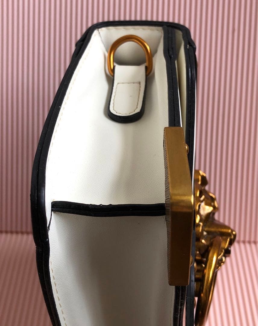 ミニスクエアショルダーバッグ　ハンドバッグ 未使用 — image 4