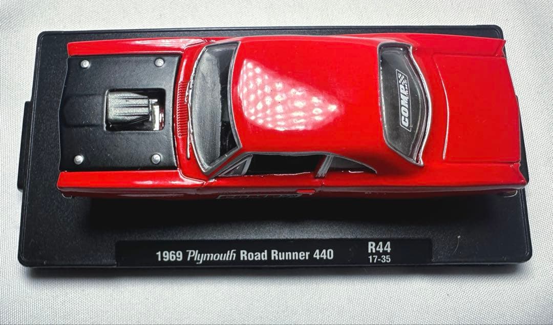 1969 Plymouth Road Runner 440 ミニカー — image 3
