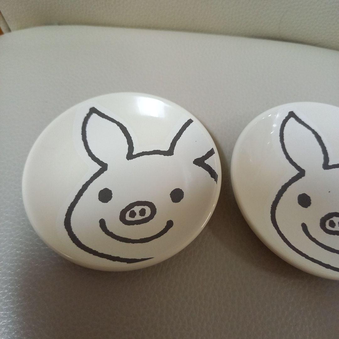 新品　ラッキーピッグ　豆皿２点 — image 2