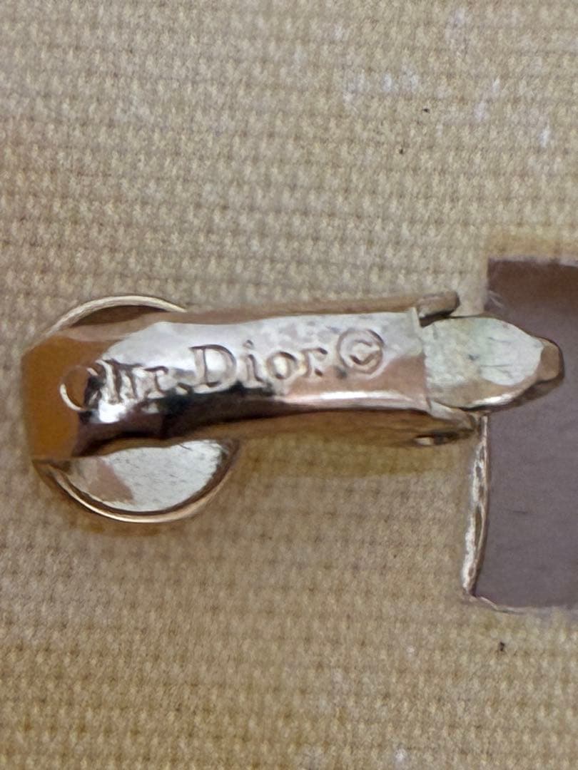 Christian Dior CDロゴ イヤリング ゴールド　ヴィンテージ — image 3