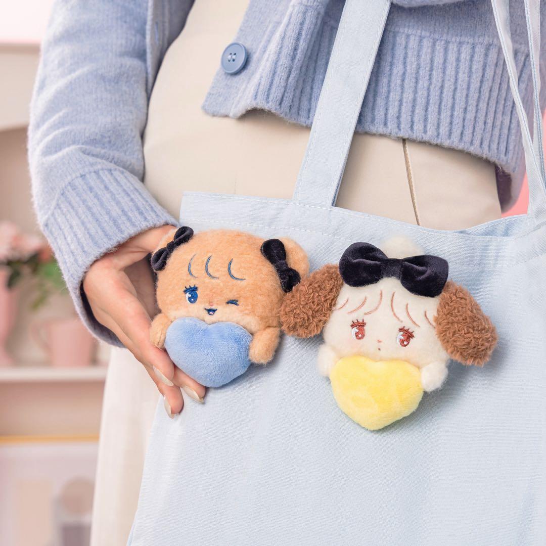 mikko ラテ ぬいぐるみ バッジ ブラックくじ くじ ガチャガチャ ガチャ — image 4