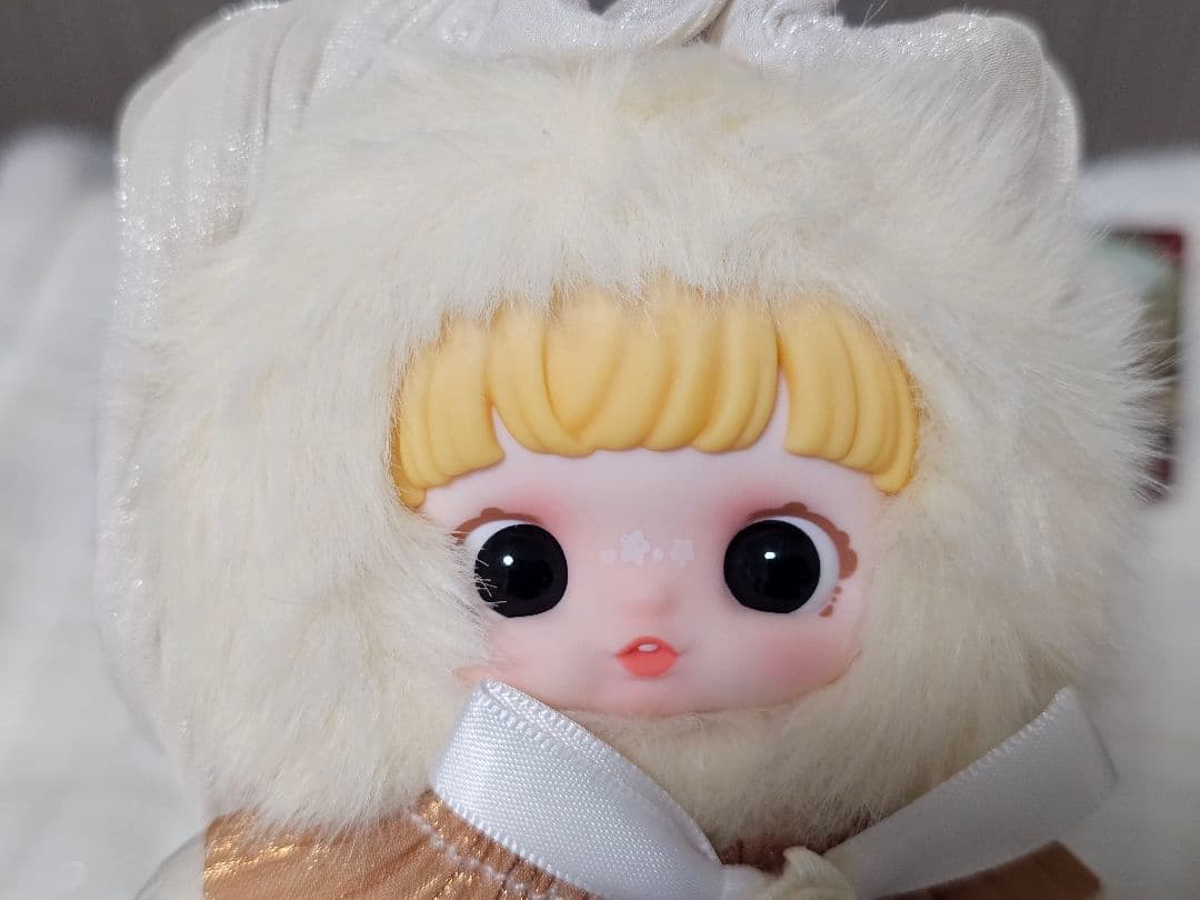 Yomi ROSENOCTURNEぬいぐるみキーホルダー — image 4