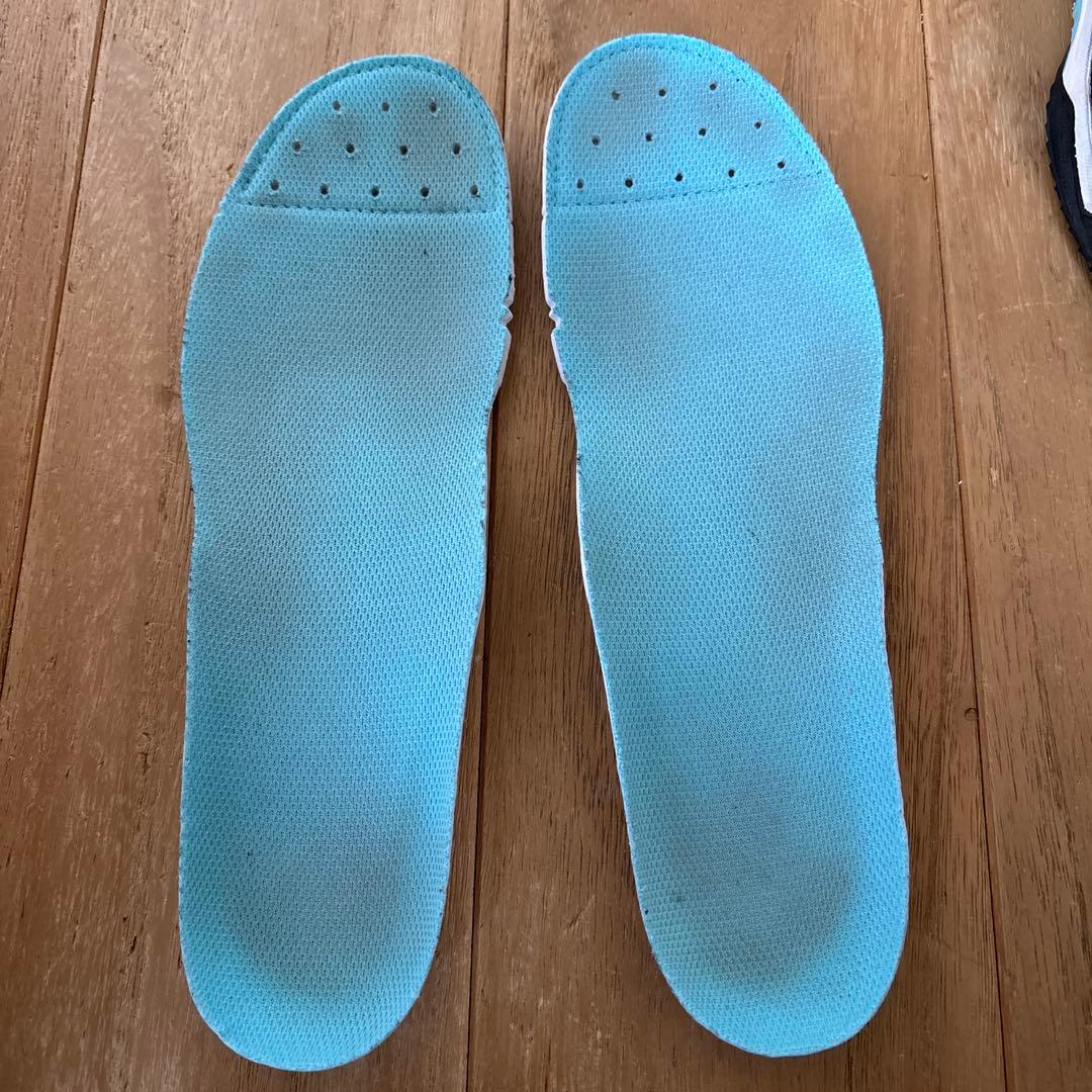【アシックス】24.5センチ　レーザービーム　ジュニアシューズ — image 2