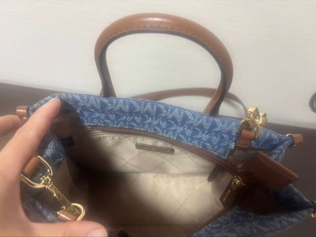【美品】MICHAEL KORS ショルダー・ハンドバック デニム — image 4
