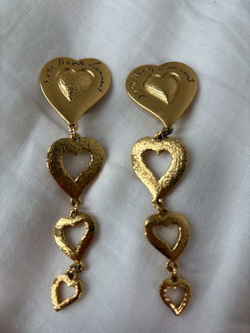 Yves Saint Laurent archiveハート　イヤリング　箱つき — image 2