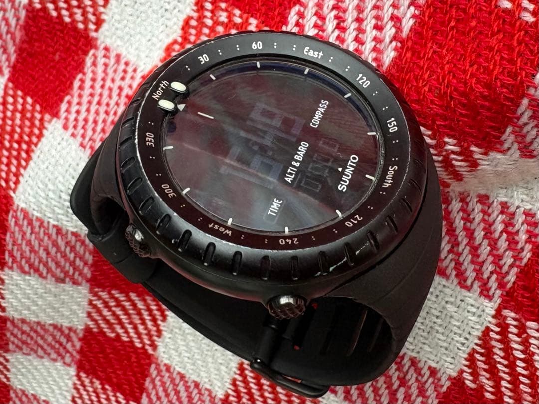 SUUNTO アウトドアウォッチ 本体 — image 2