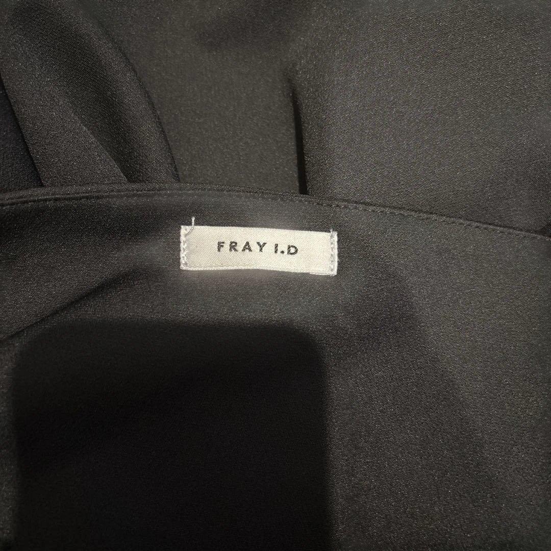 格安、おまとめ割あり！FRAY I.Dブラック キャミワンピース シンプル — image 5