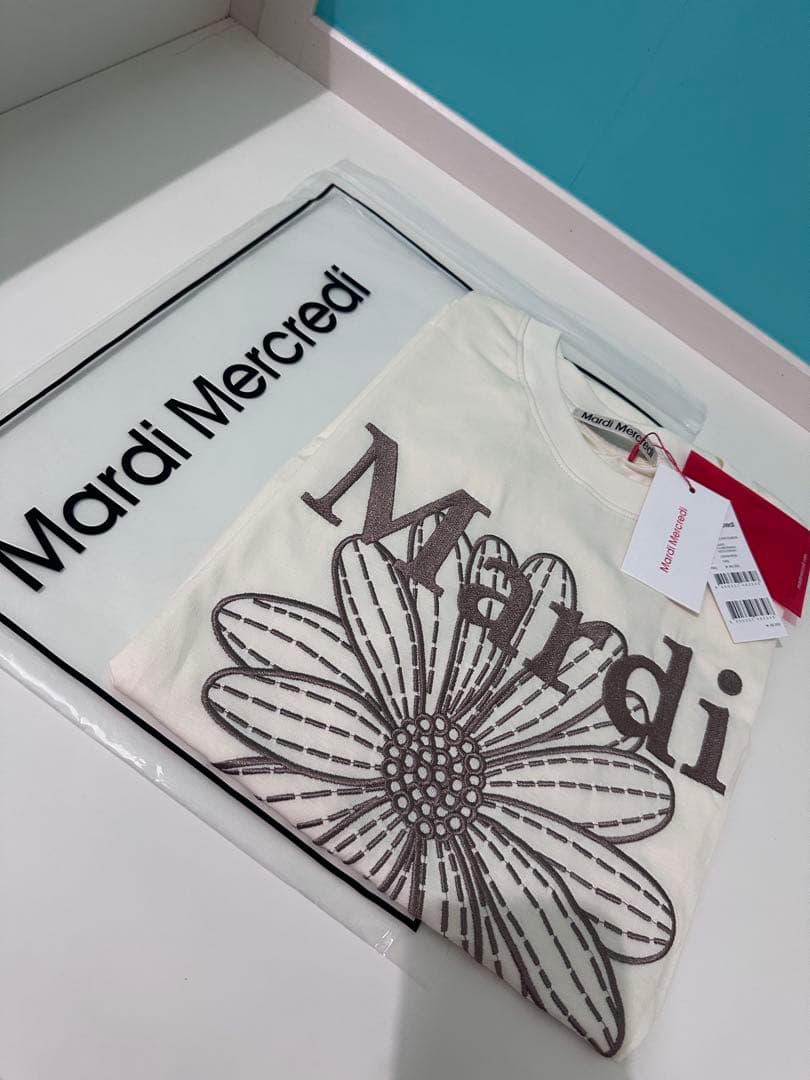 Mardi Mercrediマルディメクルディ刺繍半袖Tシャツ — image 2