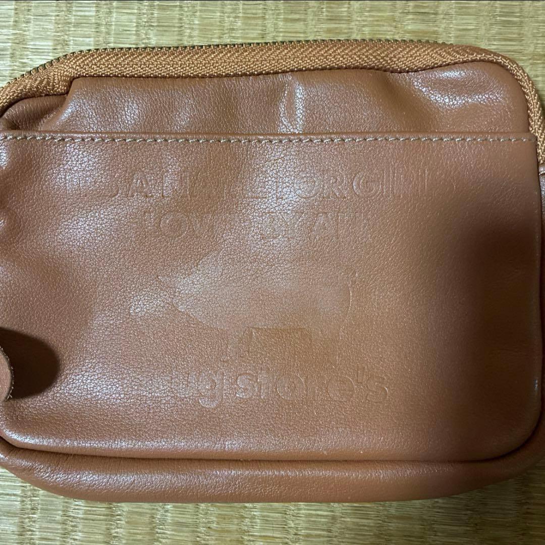 drug store's リアルぶたさんの牛革ポーチ — image 3