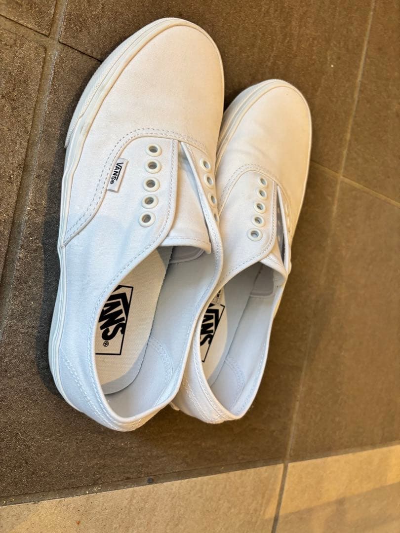 VANS スニーカー ホワイト — image 2