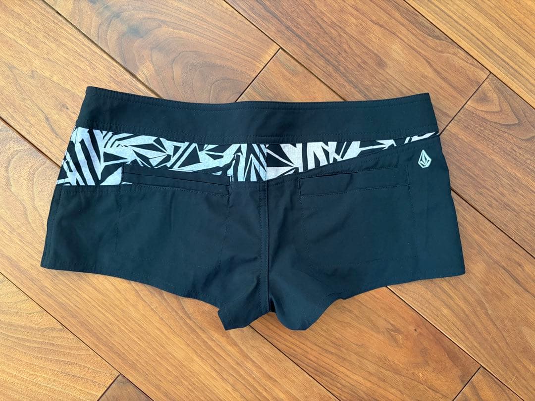 ☆VOLCOM ボルコム☆サーフ　ボード　パンツ　水着　ボトムス　ショーツ — image 2
