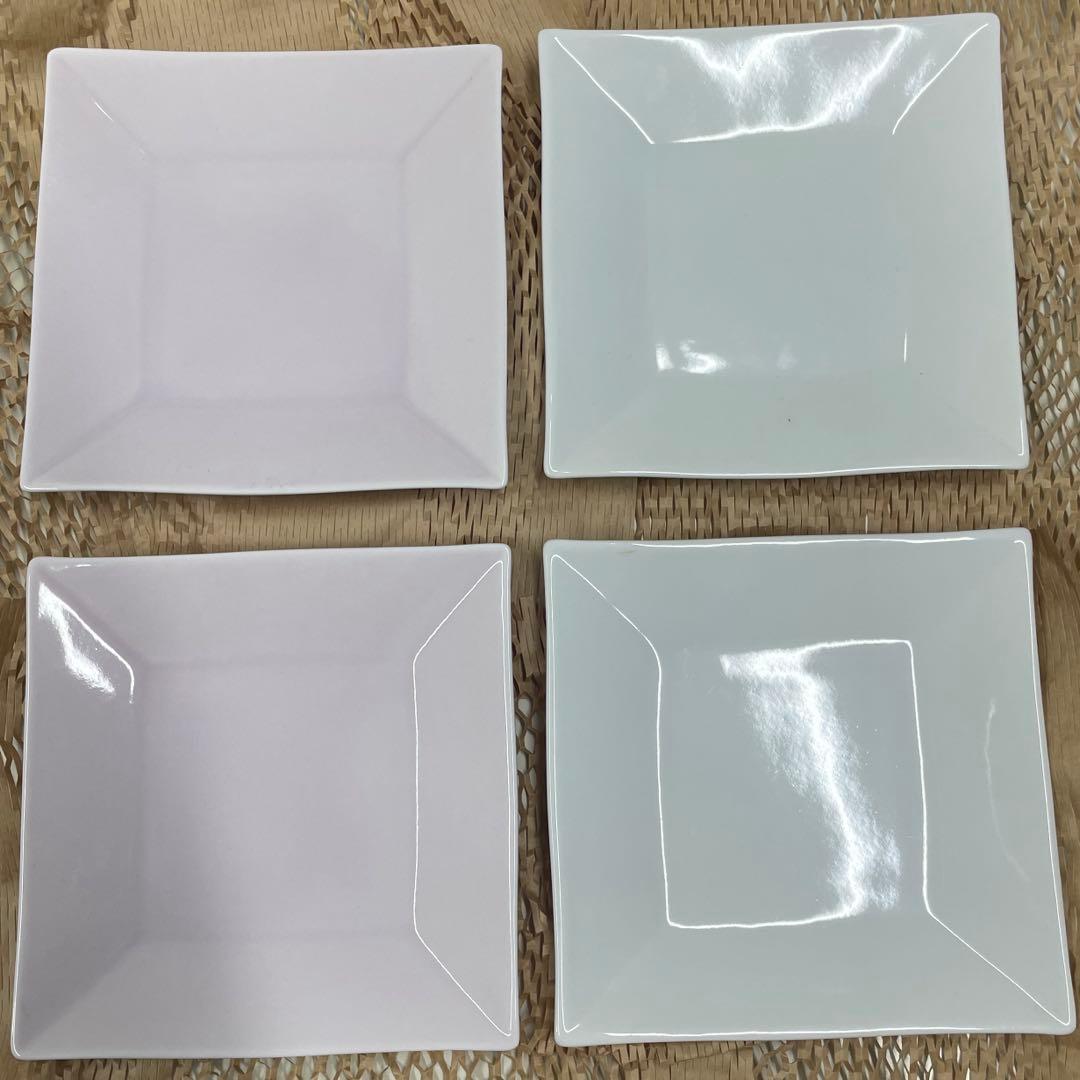 ソーサー　LAZY SUSAN 4枚セット　ホワイト　ピンク　カップなし — image 2