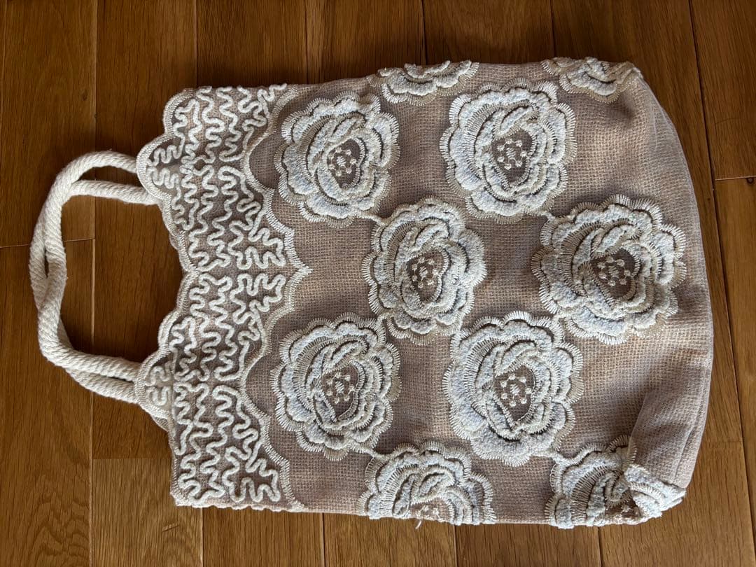 HANDO for kumie ito 刺繍 ハンドバッグ — image 2