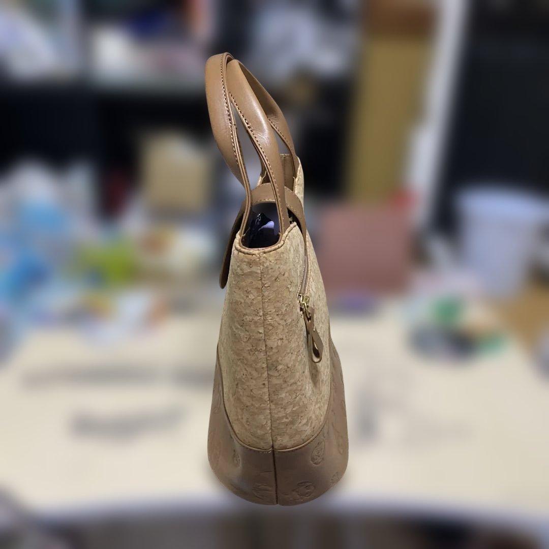 うさぎ様専用　スヌーピー　コルクと合成皮革のトートバッグ — image 2