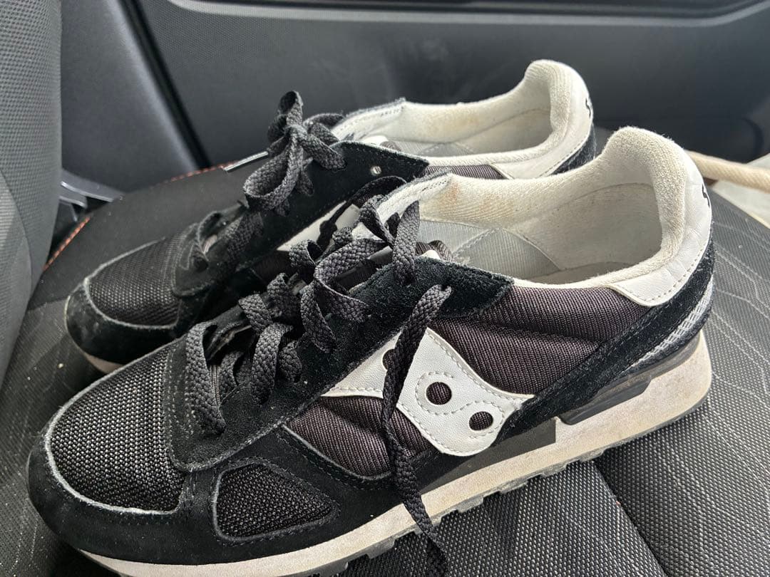Saucony スニーカー ブラック ホワイト — image 4