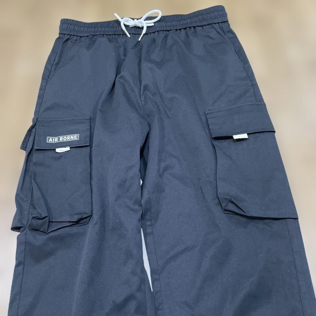 SHEINシーイン AIR BORNEロゴカーゴパンツ ジョガーパンツ300〜 — image 3