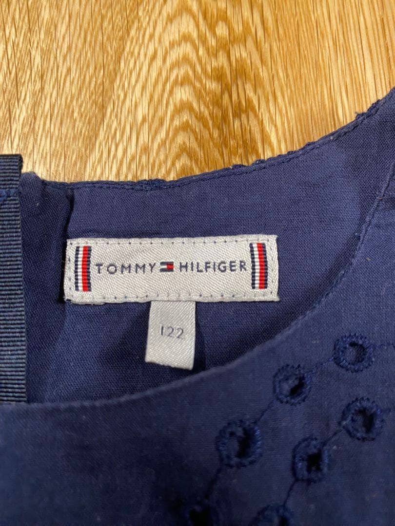 【セール】TOMMY HILFIGER ネイビー ワンピース 122 120cm — image 3