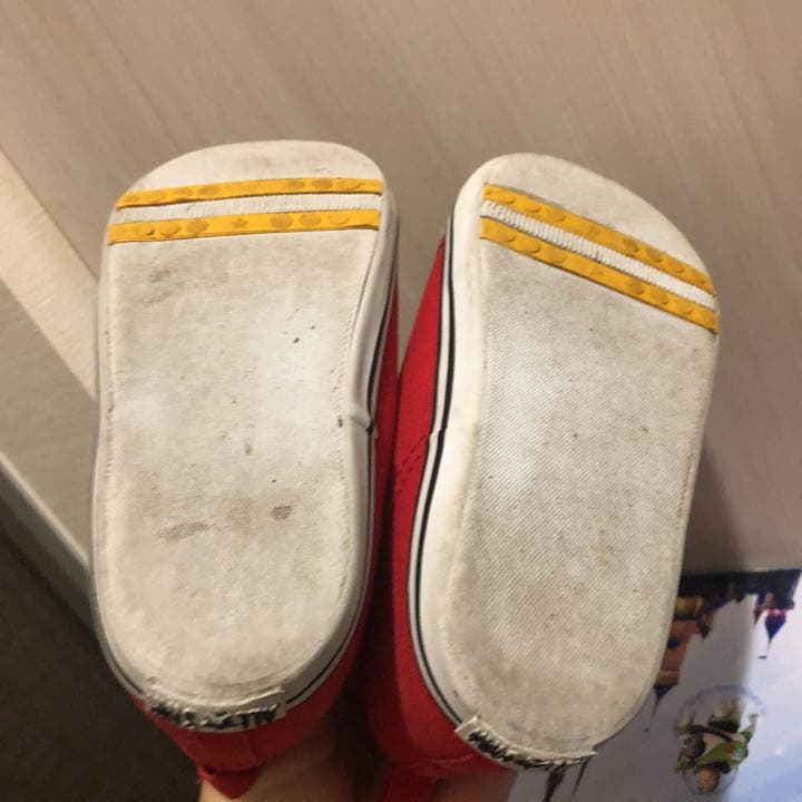 値下げ　コンバース ハイカット スニーカー — image 4