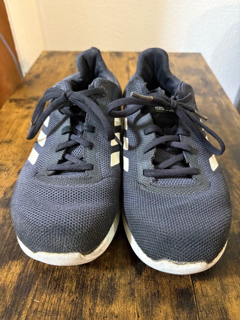 adidas ランニングシューズ ブラック — image 4