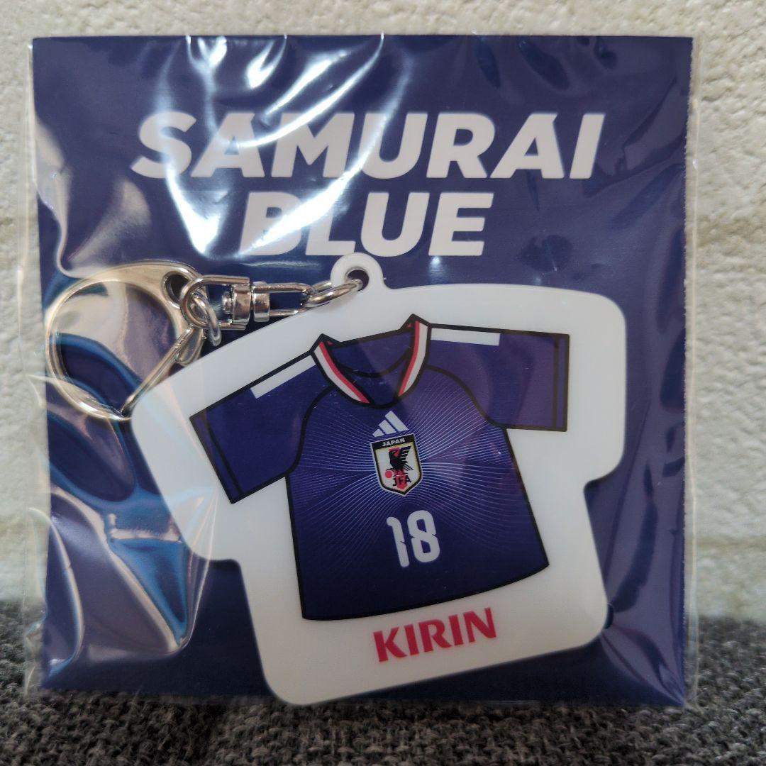 サッカー日本代表 ユニフォーム型キーホルダー⑩堂安⑱上田　2個セット — image 4
